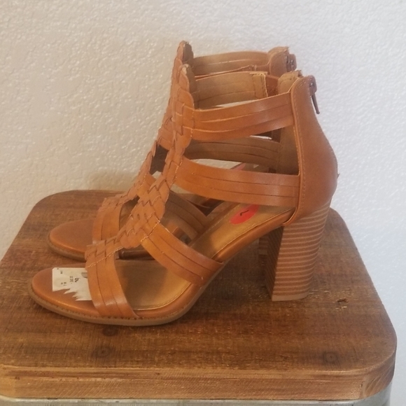 Wedges - Picture 3 of 4